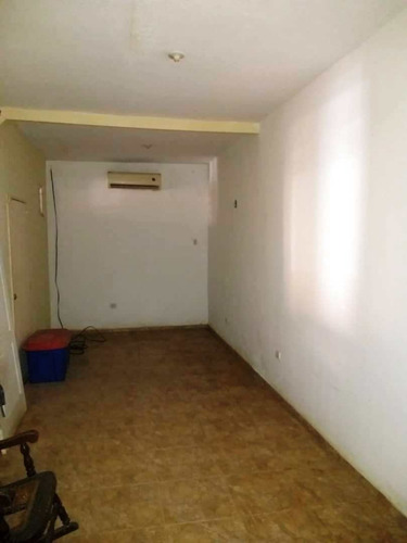 Imagen 7 de 11 de Townhouse En Venta Nueva Barcelona