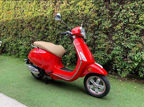 Imagen 2 de 6 de Vespa Primavera