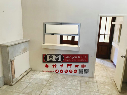 Venta Casa Trinidad Flores Única 8 Dormitorios 2 Patios Verdes Cerrados 3 Baños 4 Cocheras Zona Céntrica
