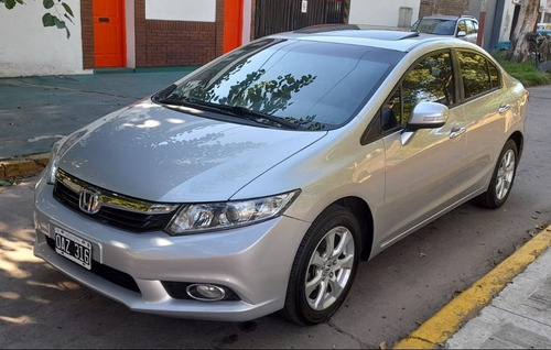 Imagen 2 de 15 de Honda Civic Exs