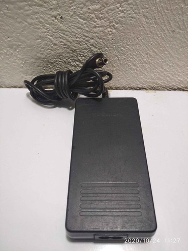 Imagen 5 de 5 de Cargador Para Portátil Toshiba