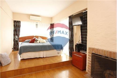 Venta Casa Devoto 4 Amb. Jardín, Pileta, Cochera!