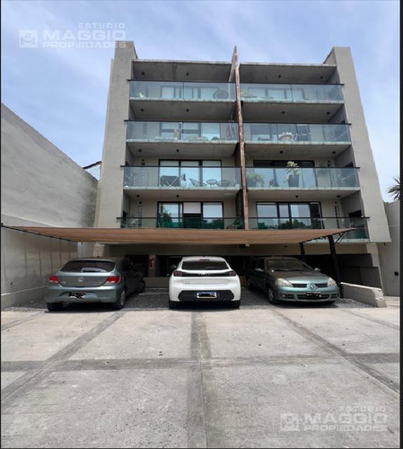 Venta Departamento En Haedo Chico