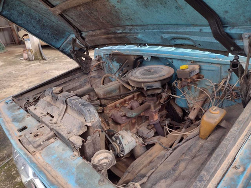 Chevrolet C-10 Motor 261