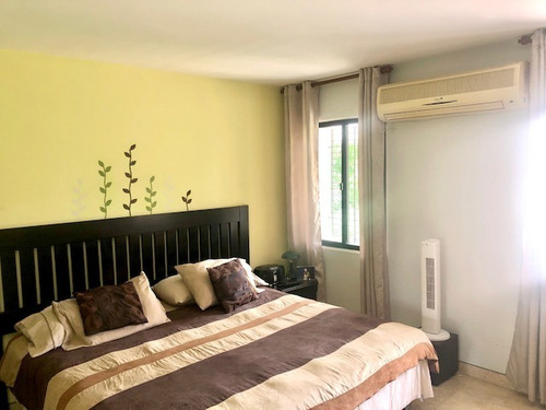Imagen 11 de 14 de Apartamento Amplio Duplex Alquiler Urbanización Valles De Camoruco Valencia
