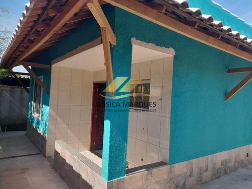 Imagem 3 de 9 de Casa Com 2 Quartos E Área Gourmet Em Unamar - Cf - Jmc110.1