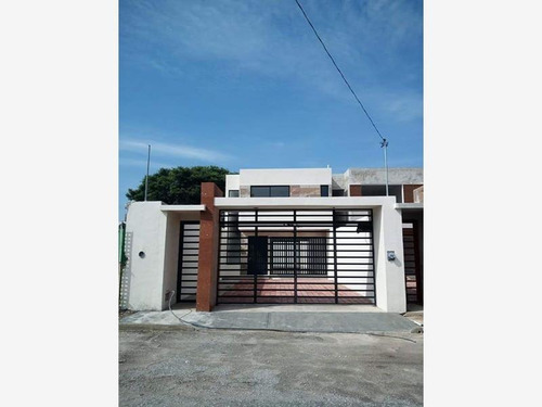 Imagen 5 de 5 de Casa Sola En Venta Fracc Bivalbo