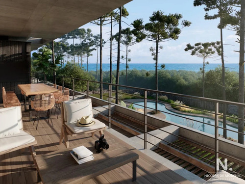 Apartamento En La Juanita - Jose Ignacio De 2 Dormitorios.