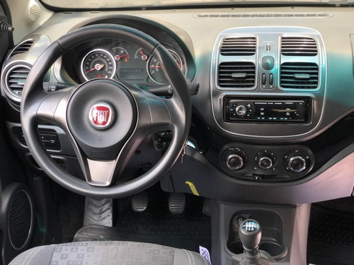 Fiat Palio 1.4 Mpi Attractive 8v 2017