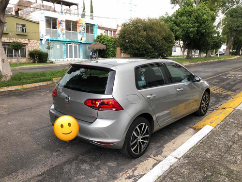 Imagen 8 de 15 de Volkswagen Golf 2017 1.4 Highline Dsg At