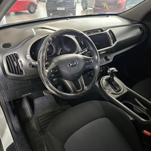 Kia Sportage 2.0 LX 4X2 16V FLEX 4P AUTOMÁTICO