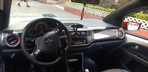 Imagem 3 de 3 de Volkswagen Up! 2018 1.0 Tsi Pepper 5p