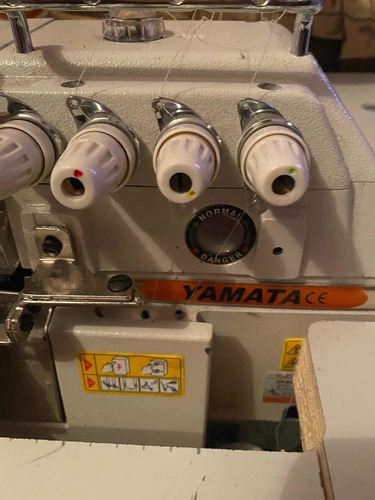 Imagen 5 de 5 de Overlock Industrial Yamata Y Máquina De Coser Tagrup