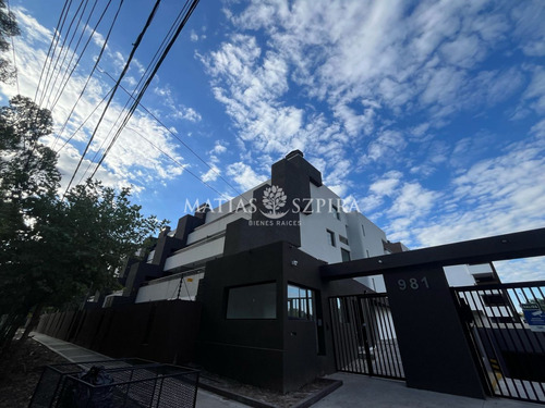 Monoambiente Patio Y Parrilla Estrenar Complejo Ameneties