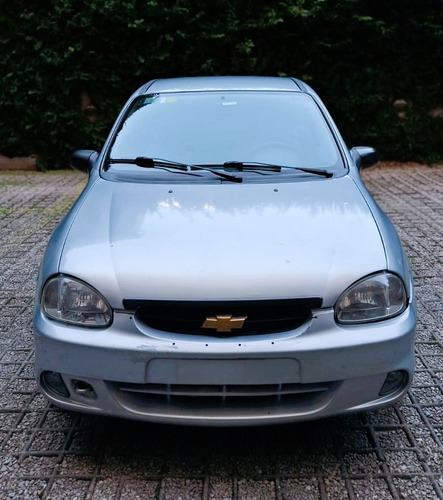 Chevrolet Corsa Classic 3 Puertas LS AA + DIR 1.4