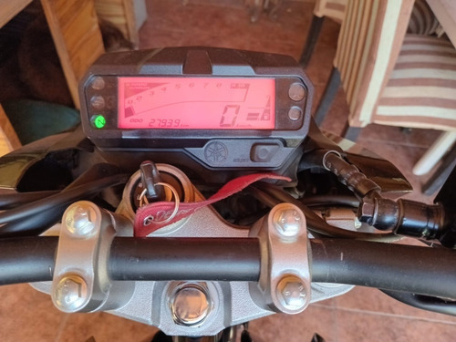 Imagen 5 de 11 de Yamaha Fz Fi