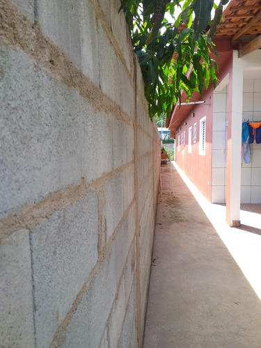 Vendo Pequena Chácara Bairro Monte Serrat Em Itapevi. 740m²