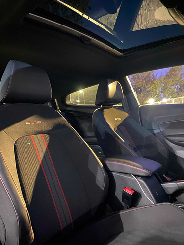 Imagen 10 de 13 de Volkswagen Scirocco 2019 2.0 Tsi Gts 211cv Dsg