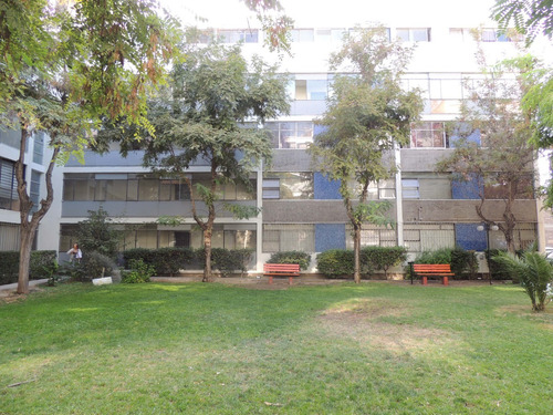 Excelente Depto. Dúplex Eyzaguirre 866