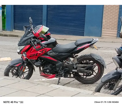 Motocicleta Ns 200 Rojo Escarla Pulsarmania