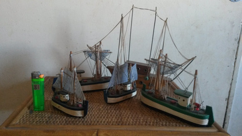 Lote De Barquitos. Tipo Maqueta. Barcos De Madera