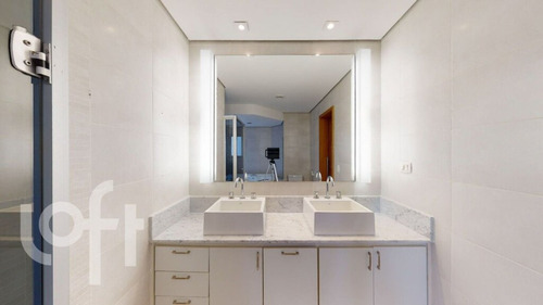 Imagem 8 de 30 de Apartamento Padrão Em São Paulo - Sp - Ap0689_rncr