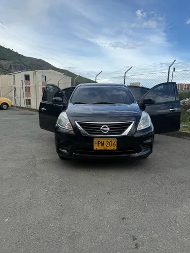 Nissan Versa 1.6 Advance