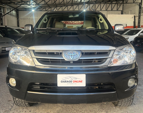 Toyota Hilux SW4 3.0 I Srv At C/cuero 4x4 (2009)