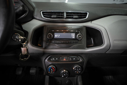 Chevrolet Onix HATCH LT 1.0 8V FlexPower 5p Mec.