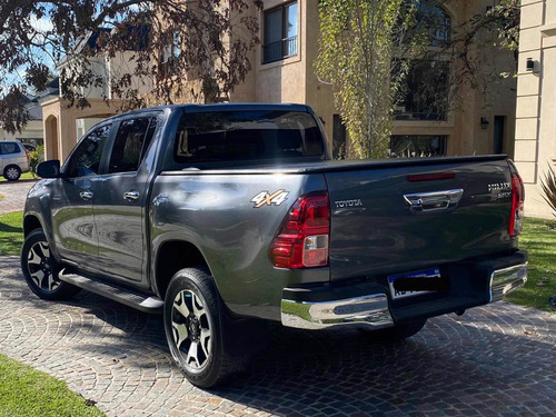 Toyota Hilux 2.8 Cd Srx 177cv 4x4 At 2019