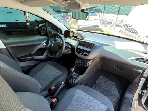 Peugeot 208 1.6 Active
