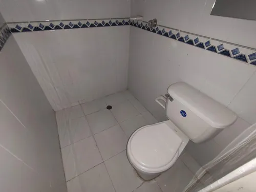 Bodega En Arriendo En Once De Noviembre. Cod A16368