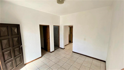 Imagen 5 de 17 de Retasado ! Muy Lindo Ph Frente 3 Ambientes S/ Av. Alcorta