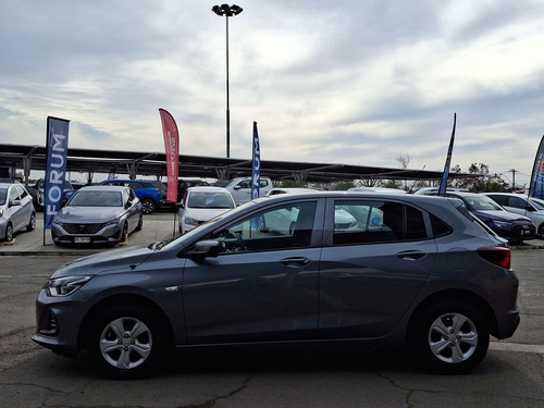 Chevrolet Onix Turbo 2022