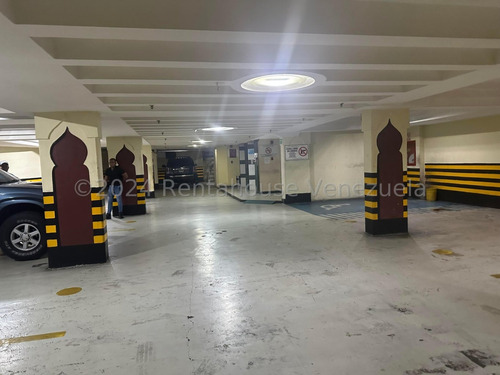 Hotel Aladdin Caracas En Venta: Exclusividad Y Elegancia En El Distrito Financiero Alfonso 24-21265