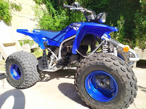 Imagen 2 de 10 de Cuatriciclo Yamaha Blaster
