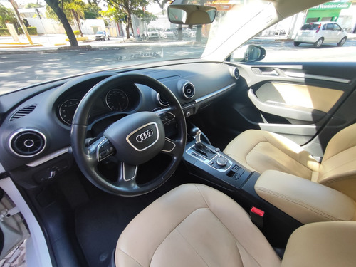 Audi A3 1.4 TFSI SEDAN AMBIENTE 16V FLEX 4P TIPTRONIC