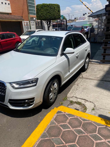 Audi Q3 2.0 S-line Plus At