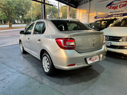 Imagem 8 de 15 de Carro Renault Logan Oportunidade De Financiamento