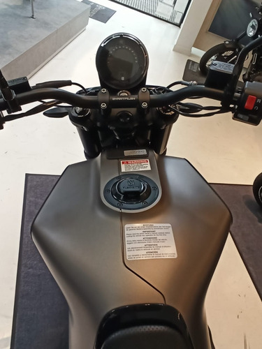 Imagen 20 de 21 de Husqvarna Svartpilen 701 Concesionario Oficial Palermo Bikes