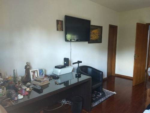Casa Em Espírito Santo Com 3 Dormitórios - Lu268337
