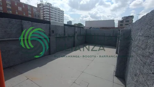 Local En Arriendo En Cabecera Del Llano. Cod A15923