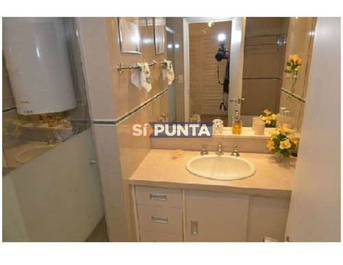 Imagen 6 de 8 de Apartamento Frente Al Mar