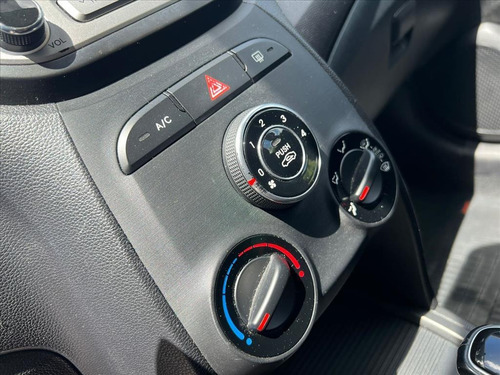 Imagem 9 de 11 de Hb20x 1.6 16v Style Flex 4p Automático