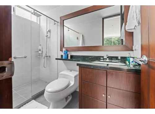 452m2 Casa En El Poblado