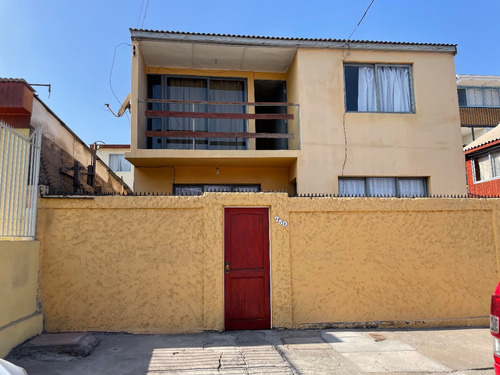 Se Vende Casa En Antofagasta, Poblacion Covadonga
