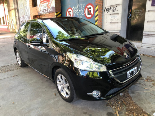 Peugeot 208 Allure Touchscreen Unico Dueño Oportunidad!!!!!!