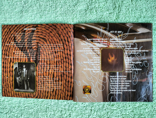 Eam Cd Audioslave Album Debut 2002 + Mega Hit Like A Stone