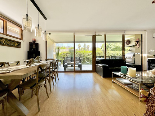 Impecable Con Jardin / No Perimetral Semi Nuevo