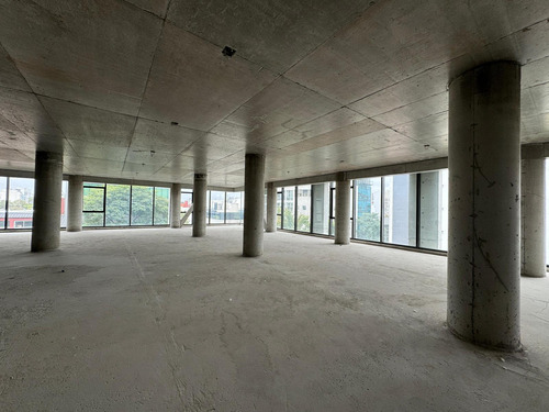 Oficinas Corporativas - Parque Patricios